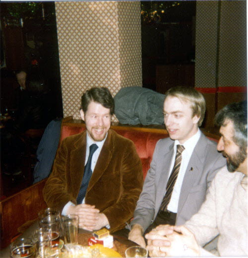 P12/46 'Goodwill to All'