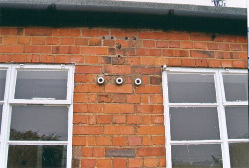 MF RX Insulators P7/12 (09/05)