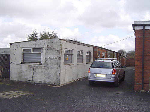 Pocketphone &  Riggers Workshops P1/7 (2005)